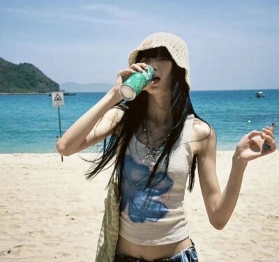 ٩(˃̶͈̀௰˂̶͈́)و