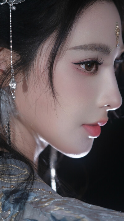 彭小苒