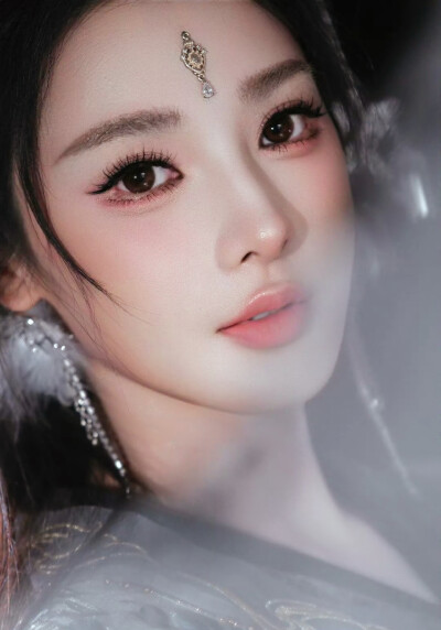 彭小苒
