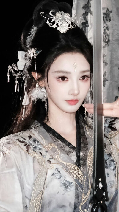 彭小苒