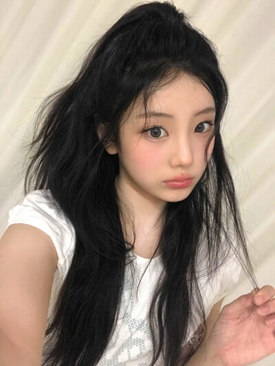 ILLIT wonhee李沅禧