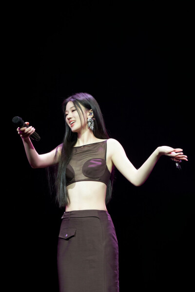 单依纯