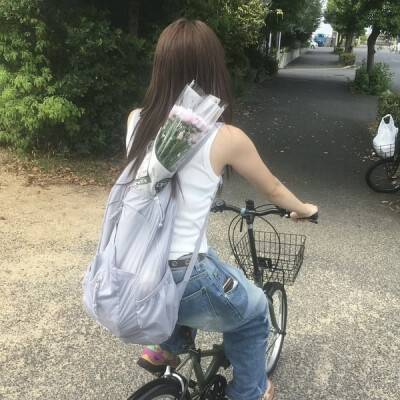 (ू˃̣̣̣̣̣̣︿˂̣̣̣̣̣̣ ू)