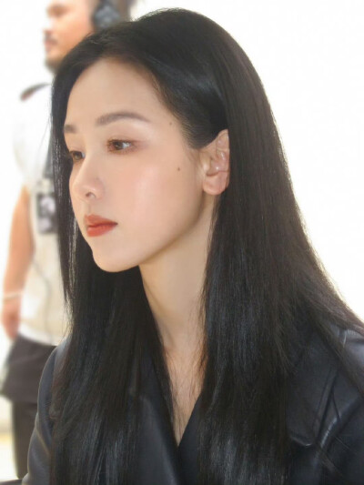 陈都灵