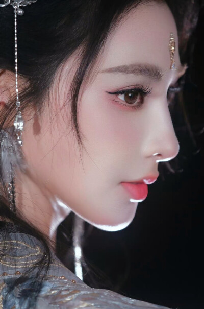 彭小苒