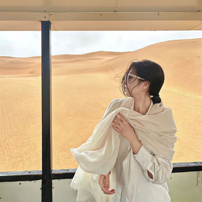 女头