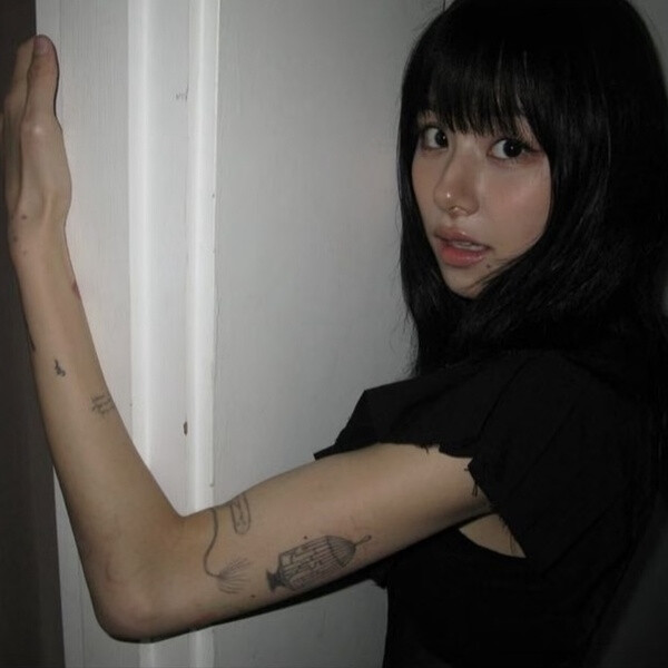 ๐·°(৹˃ᗝ˂৹)°·๐