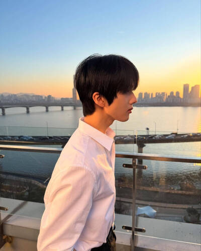 朴志晟