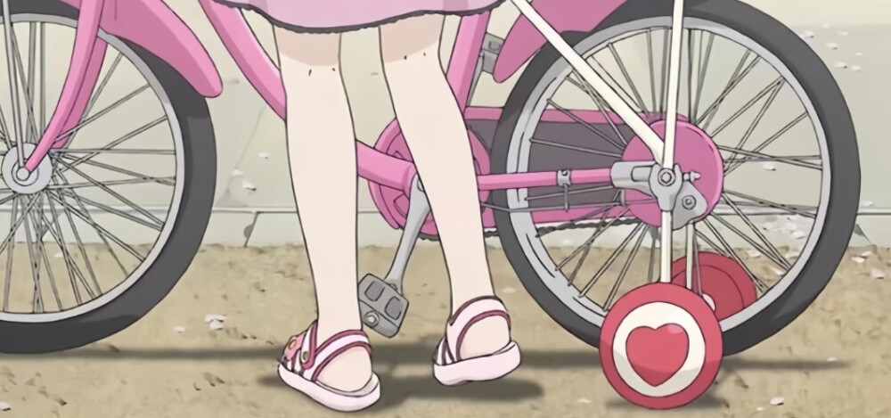 “后来重闻往事 如风过耳旁 不慌不忙。 ”
