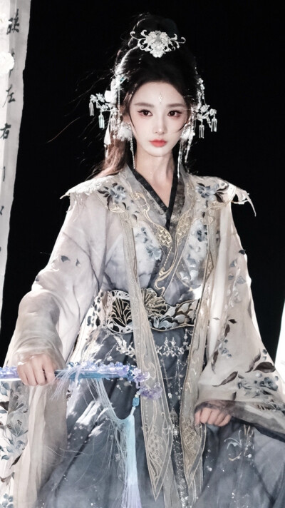 彭小苒