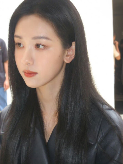 陈都灵
