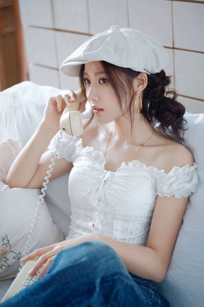 卢昱晓