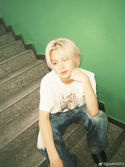 黄明昊