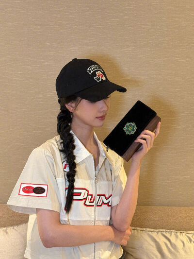 陈都灵