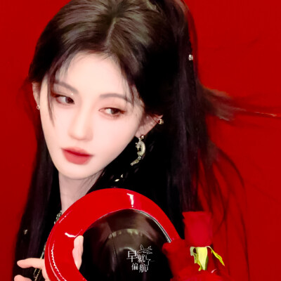 鞠婧祎
