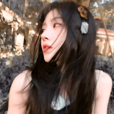 鞠婧祎