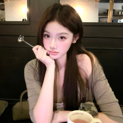 女头
二传头像注明出处