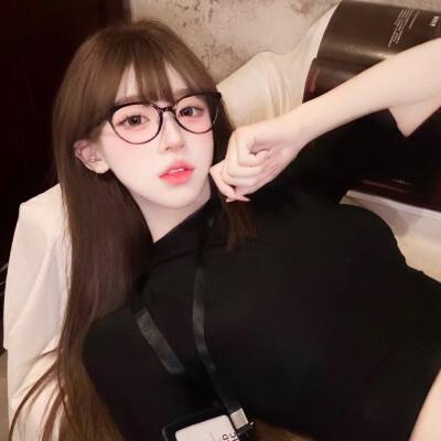 女头
二传头像注明出处