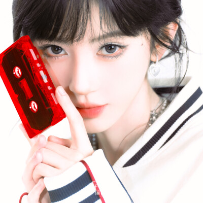 鞠婧祎