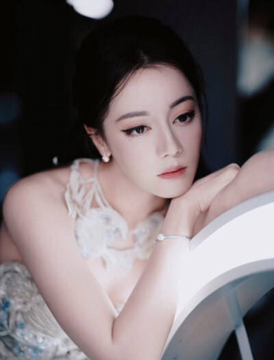 迪丽热巴