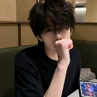 真人男生头像