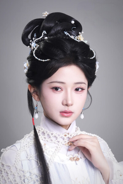 我的祖母是个穿越女 贺冬满