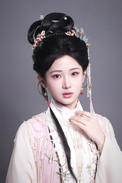 我的祖母是个穿越女 贺冬满