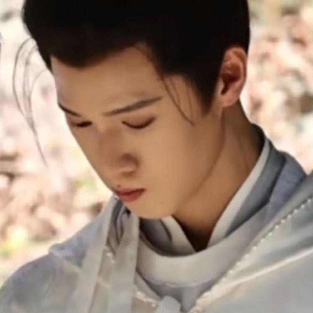 咸自谓丽且美，曾不如君剑良绮难忘