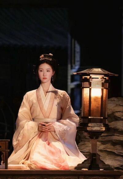 陈都灵