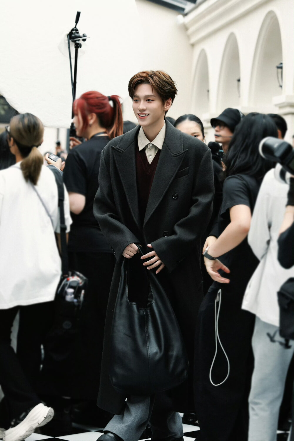 余景天 饭拍高清