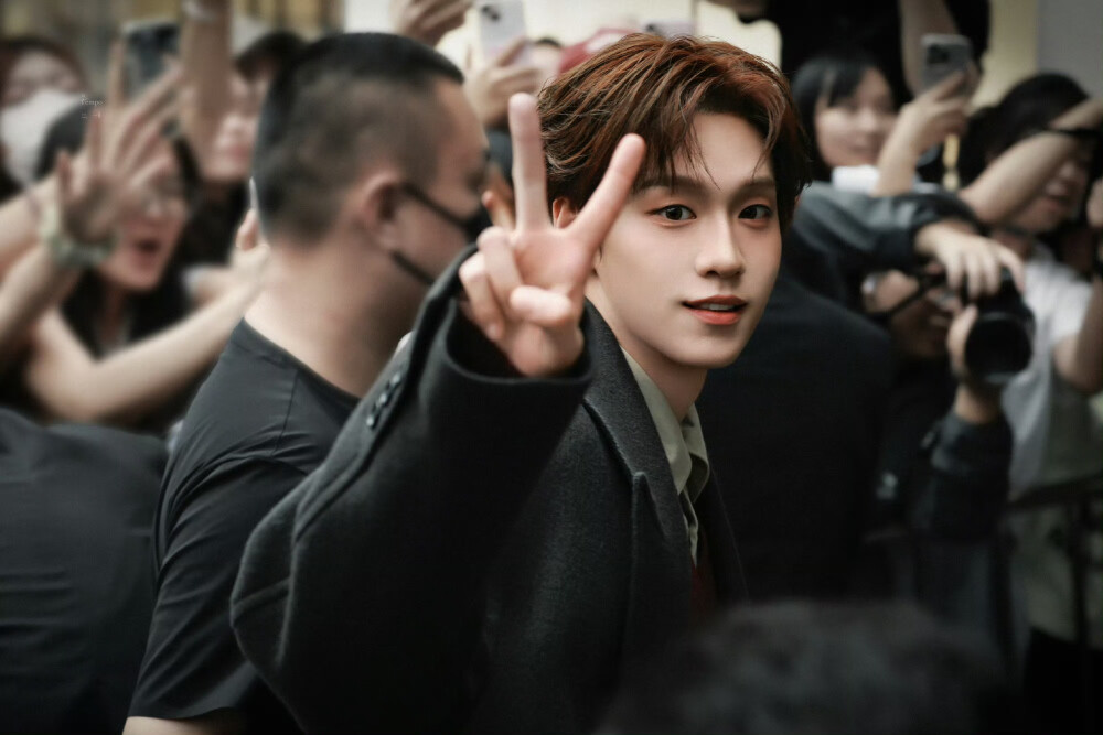 余景天 饭拍高清