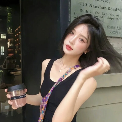 女头