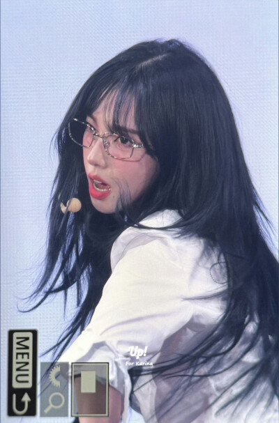 柳智敏Karina