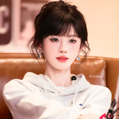 放根逗猫棒在这愿者上钩 