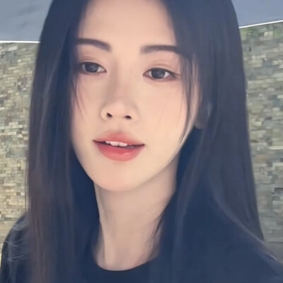 鞠婧祎