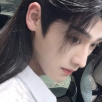 刻永世爱你的碑