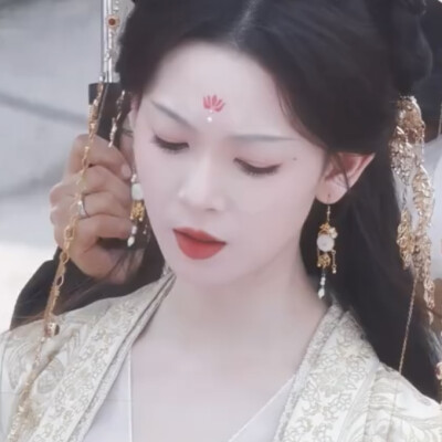 所有人打开b站看照镜辞