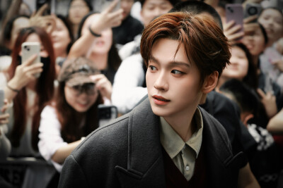 余景天 饭拍高清