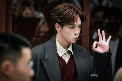 余景天 饭拍高清