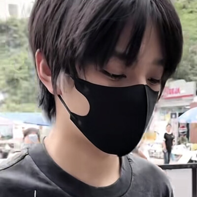 王橹杰