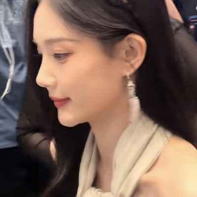 李一桐