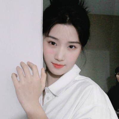  当我抬起头 你正看向我