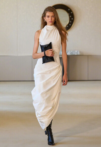 Altuzarra S/S 2026 #纽约时装周#
