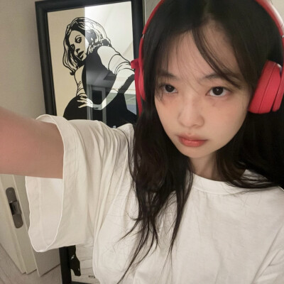 女头 jennie