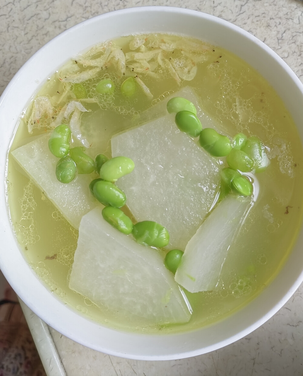 中午，冬瓜毛豆小虾米鸡汤，很鲜2025/9/18
