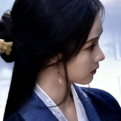 我也算万种风情实非良人