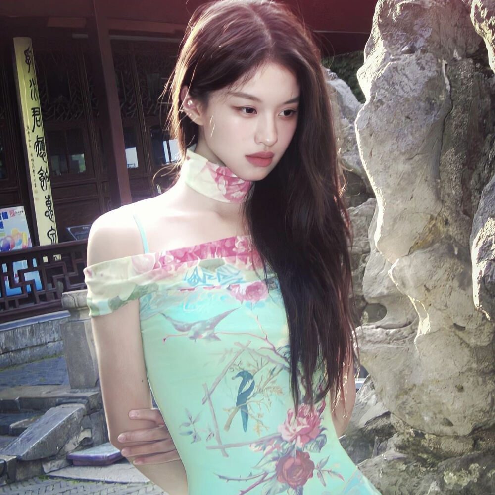 我的眼睛拥抱了你的背影无数遍