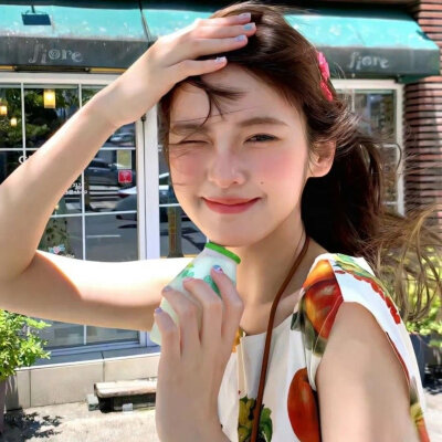 氛围感女头
