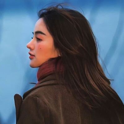 
ˢᵒᵐᵉ ˢᵗᵒʳⁱᵉˢ ᶜᵃⁿ'ᵗ ˢᵗᵃⁿᵈ ˡᵃᵗᵉʳ, ᵉˢᵖᵉᶜⁱᵃˡˡʸ ᶠᵉᵉˡⁱⁿᵍˢ·
有些故事经不起后来 特别是感情。
女头/清夏十五