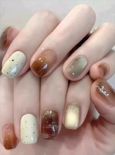 美甲 秋冬 咖棕